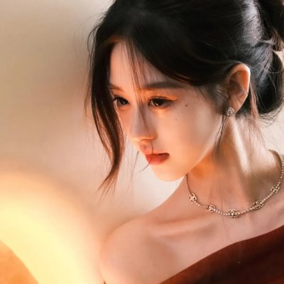 轻拍翻转小魔女